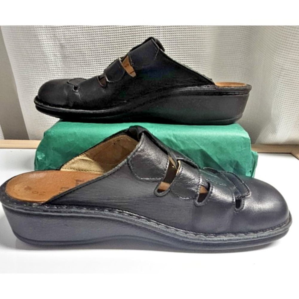 Finn comfort fisherman sandal leather slip on strap EU39/ US 8.5